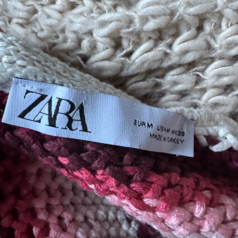 ZARA Striped Knit Midi Dress M
Red Pink Limited - Picture 6 of 7